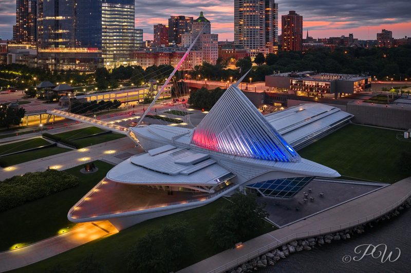 Milwaukee, Wisconsin at night