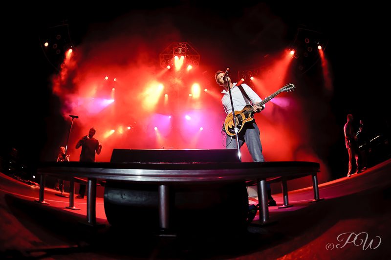311 in concert at Verizon Wireless Amphitheater in Maryland Heights, MO on July 2, 2010
