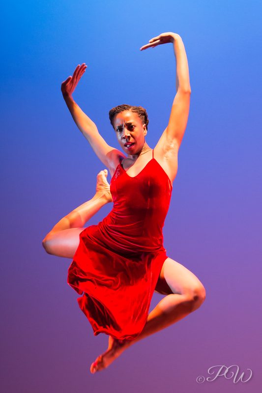 Cleo Parker Robinson Dance Ensemble performing at COCA in St. Louis, MO on Jan 9, 2014