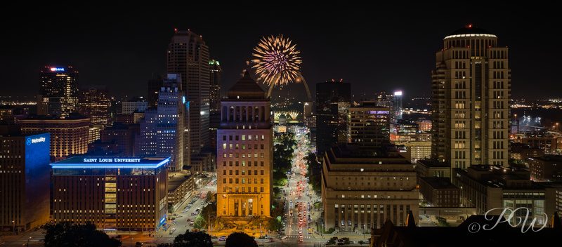 4th of July fireworks in St. Louis, Missouri